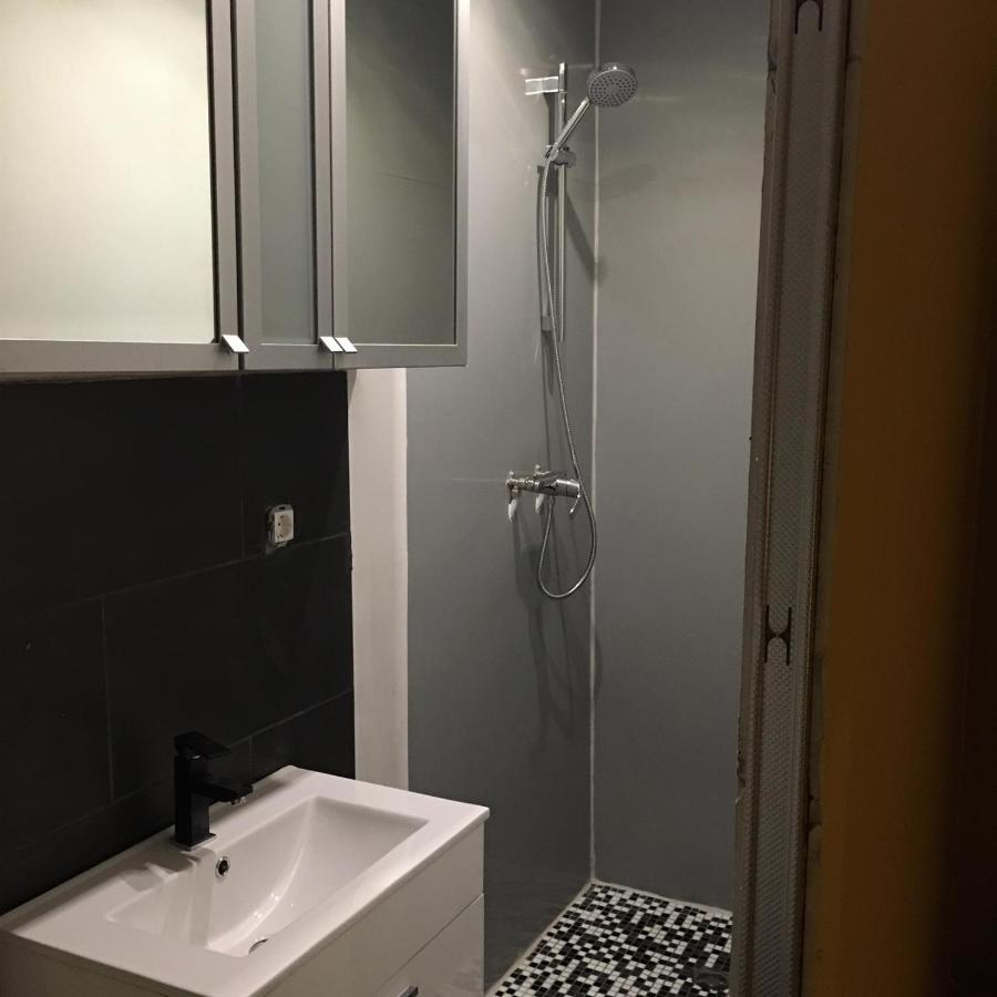 Zimmer In Kaiserslautern Exterior foto